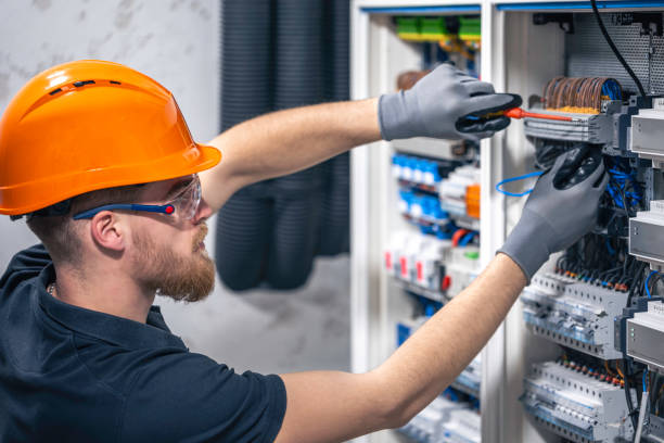 Best Emergency Electrician Near Me  in Gearhart, OR